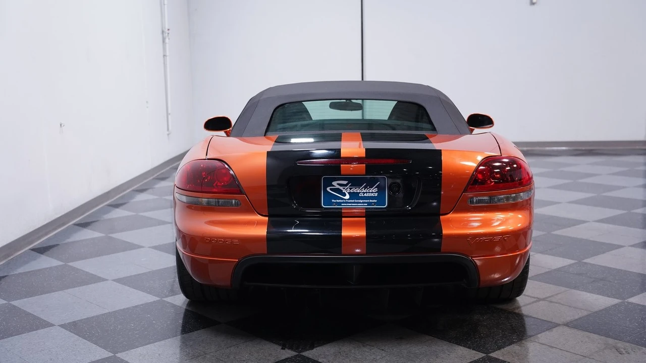 2010 Dodge Viper 4th Gen - Image 10 of 31