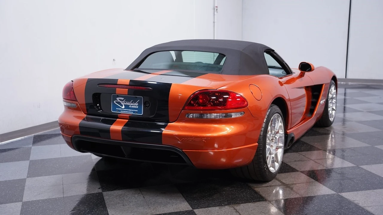 2010 Dodge Viper 4th Gen - Image 11 of 21