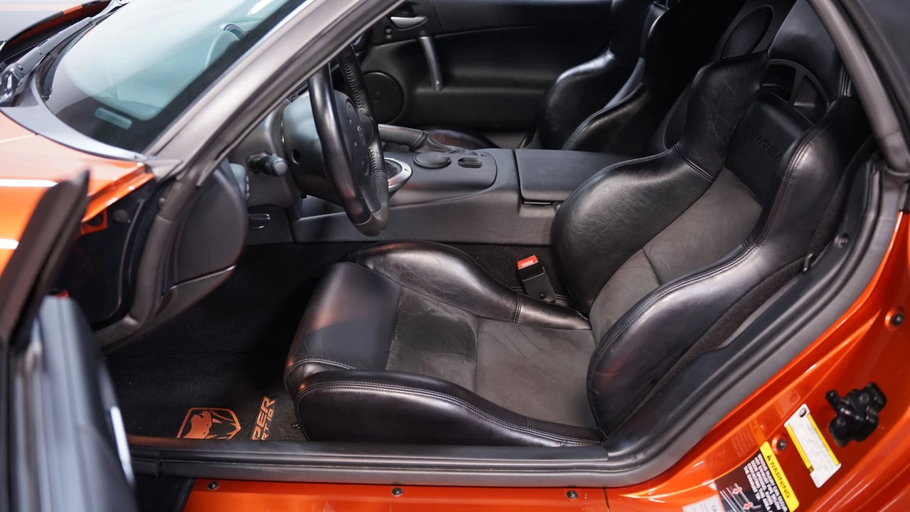 2010 Dodge Viper 4th Gen - Image 16 of 22