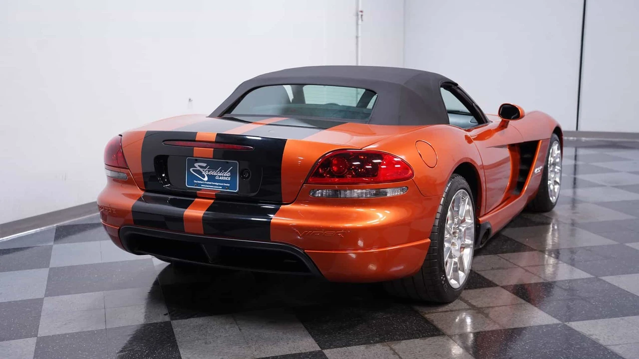2010 Dodge Viper 4th Gen - Image 9 of 22