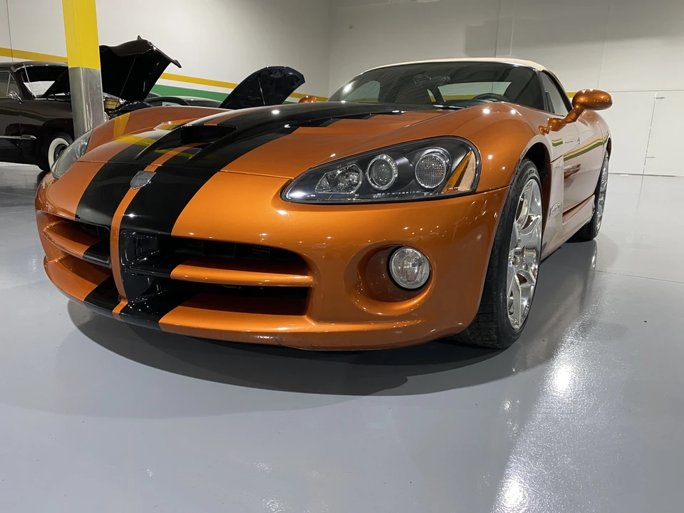 2010 Dodge Viper 4th Gen - Image 19 of 31