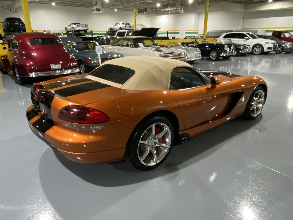 2010 Dodge Viper 4th Gen - Image 30 of 31