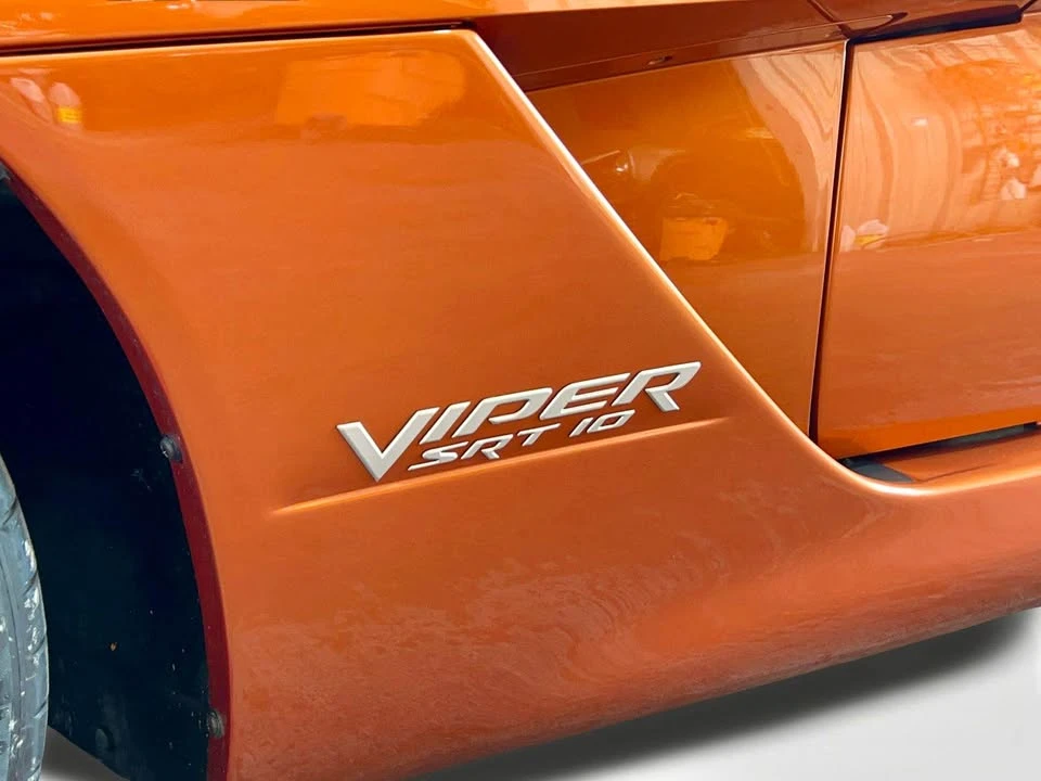 2010 Dodge Viper 4th Gen - Image 11 of 20