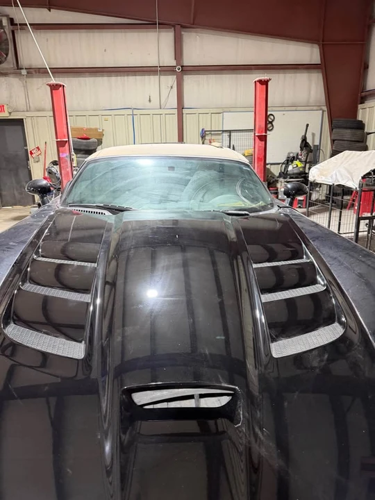 2010 Dodge Viper 4th Gen - Image 2 of 9