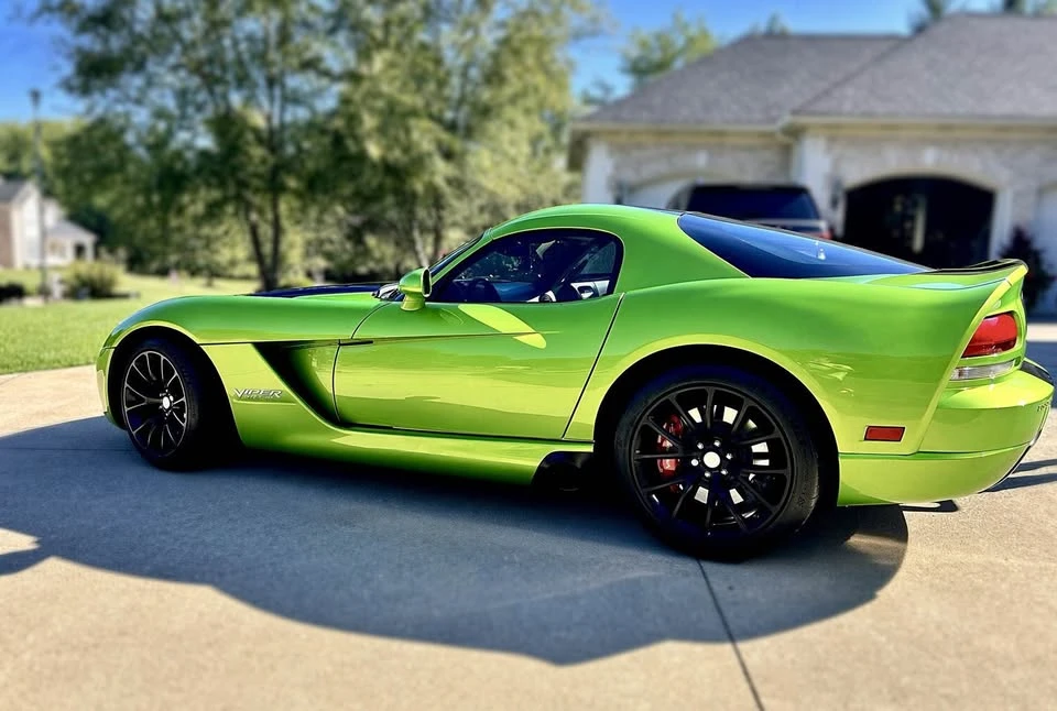 2010 Dodge Viper 4th Gen - Image 15 of 20