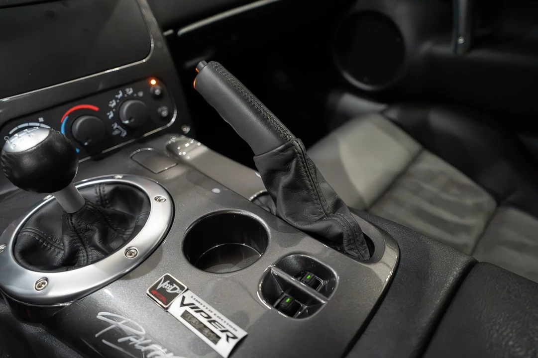 2010 Dodge Viper 4th Gen - Image 21 of 31