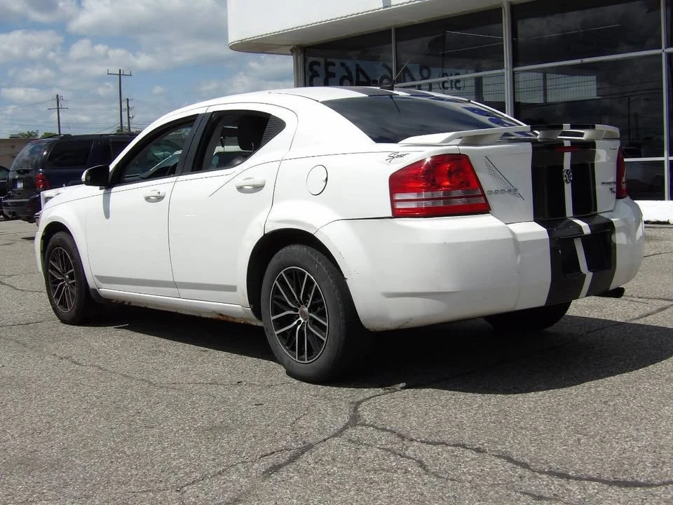 2010 Dodge Avenger Sedan - Image 6 of 19