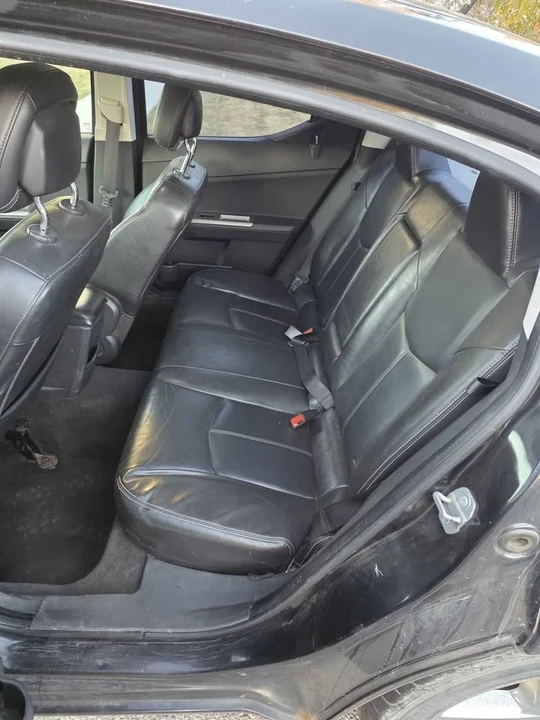 2010 Dodge Avenger Sedan - Image 7 of 7