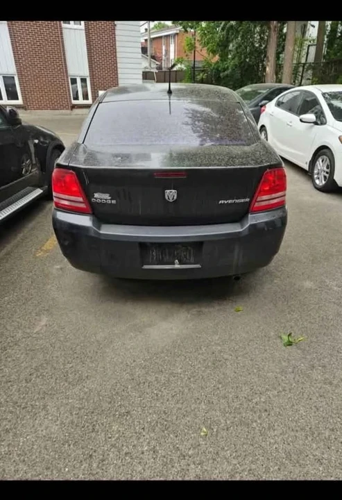2010 Dodge Avenger Sedan - Image 2 of 6