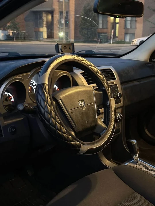 2010 Dodge Avenger Sedan - Image 9 of 16