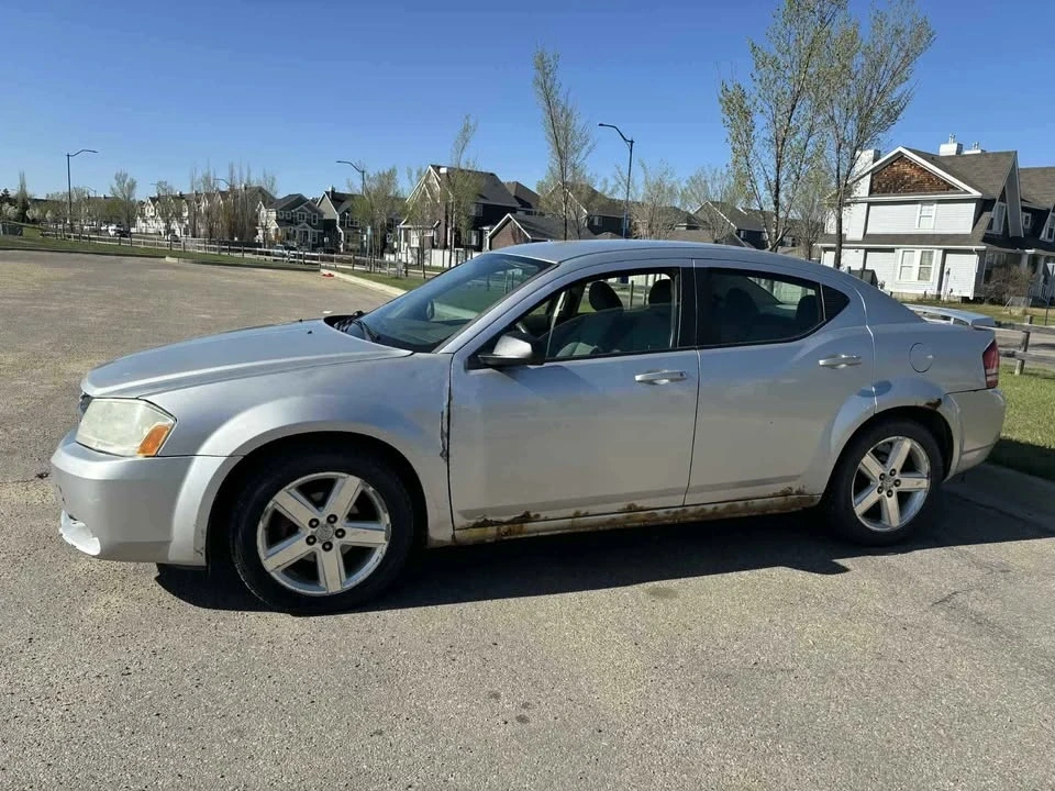 2010 Dodge Avenger Sedan - Image 2 of 12