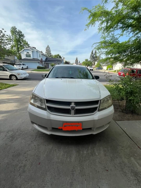 2010 Dodge Avenger Sedan - Image 3 of 11