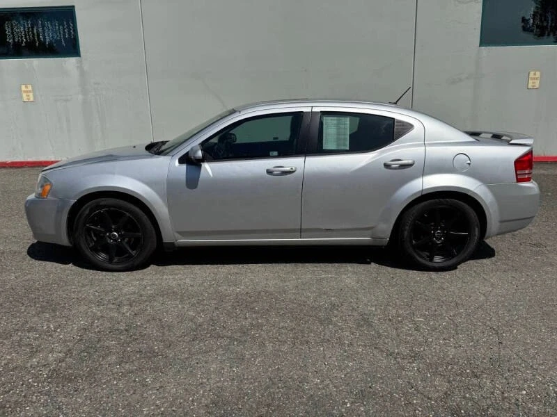 2010 Dodge Avenger Sedan - Image 8 of 20