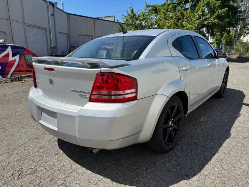 2010 Dodge Avenger Sedan - Image 5 of 20