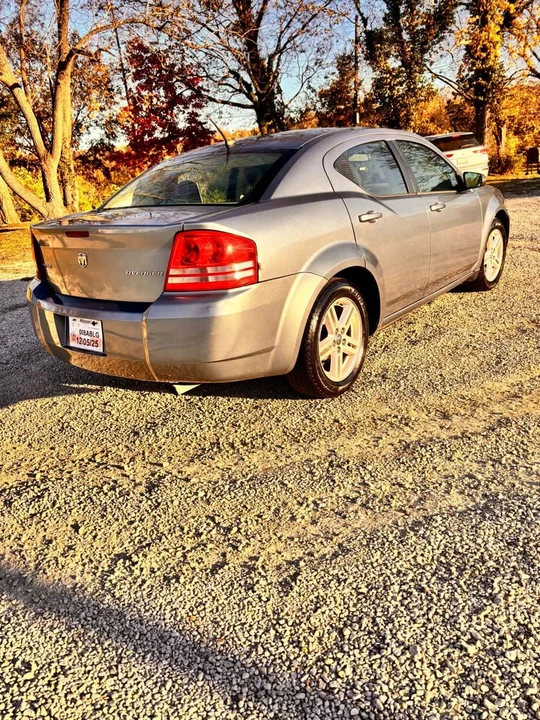 2010 Dodge Avenger Sedan - Image 4 of 8