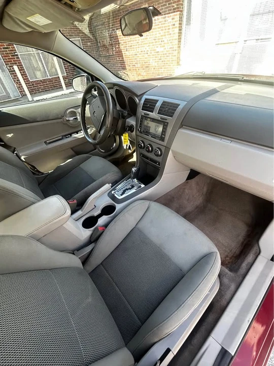 2010 Dodge Avenger Sedan - Image 8 of 12