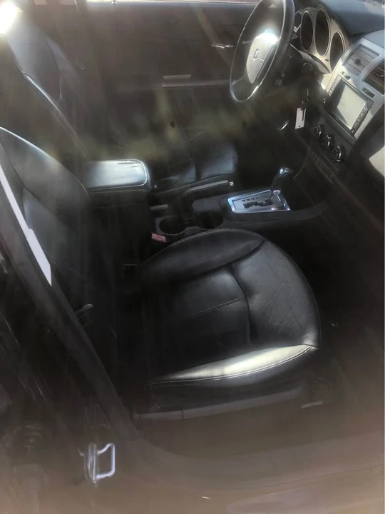 2010 Dodge Avenger Sedan - Image 8 of 8
