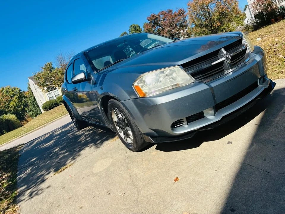 2010 Dodge Avenger Sedan - Image 4 of 5