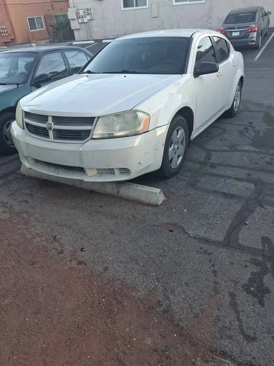 2010 Dodge Avenger Sedan - Image 7 of 8
