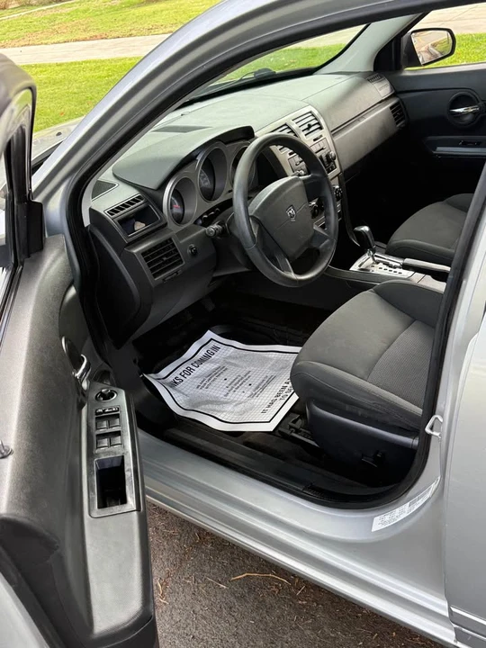 2010 Dodge Avenger Sedan - Image 3 of 7
