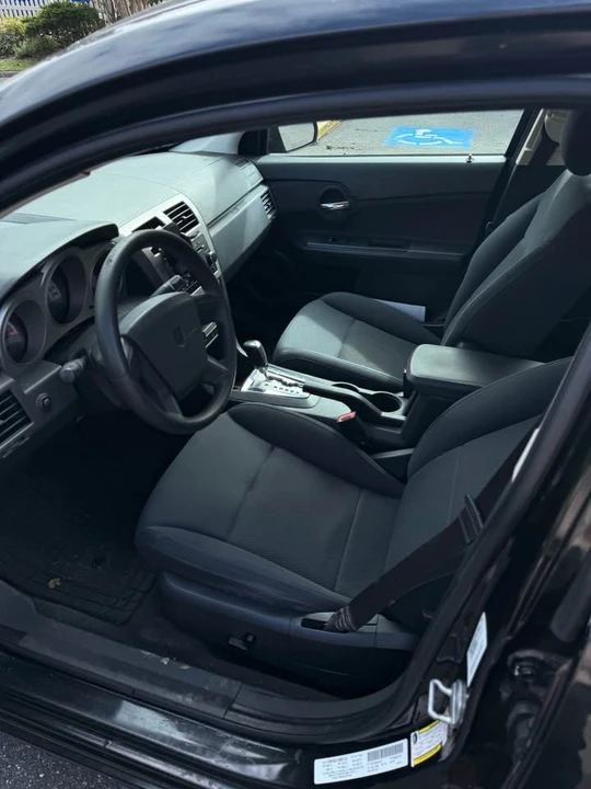 2010 Dodge Avenger Sedan - Image 5 of 5