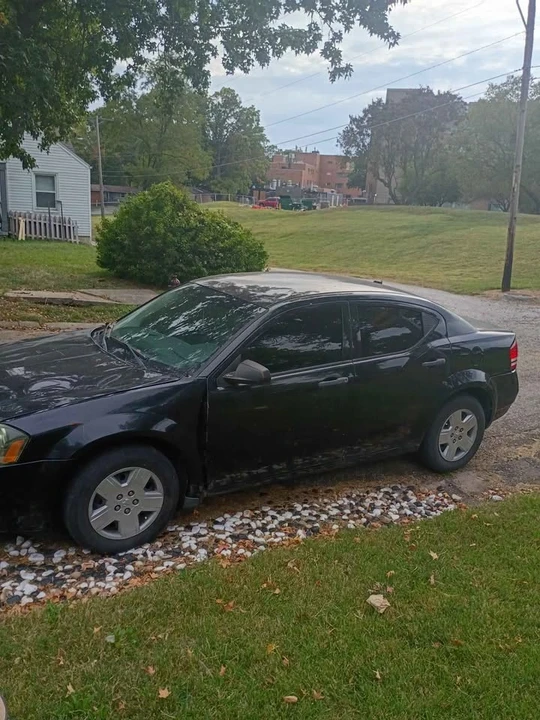 2010 Dodge Avenger Sedan - Image 3 of 4