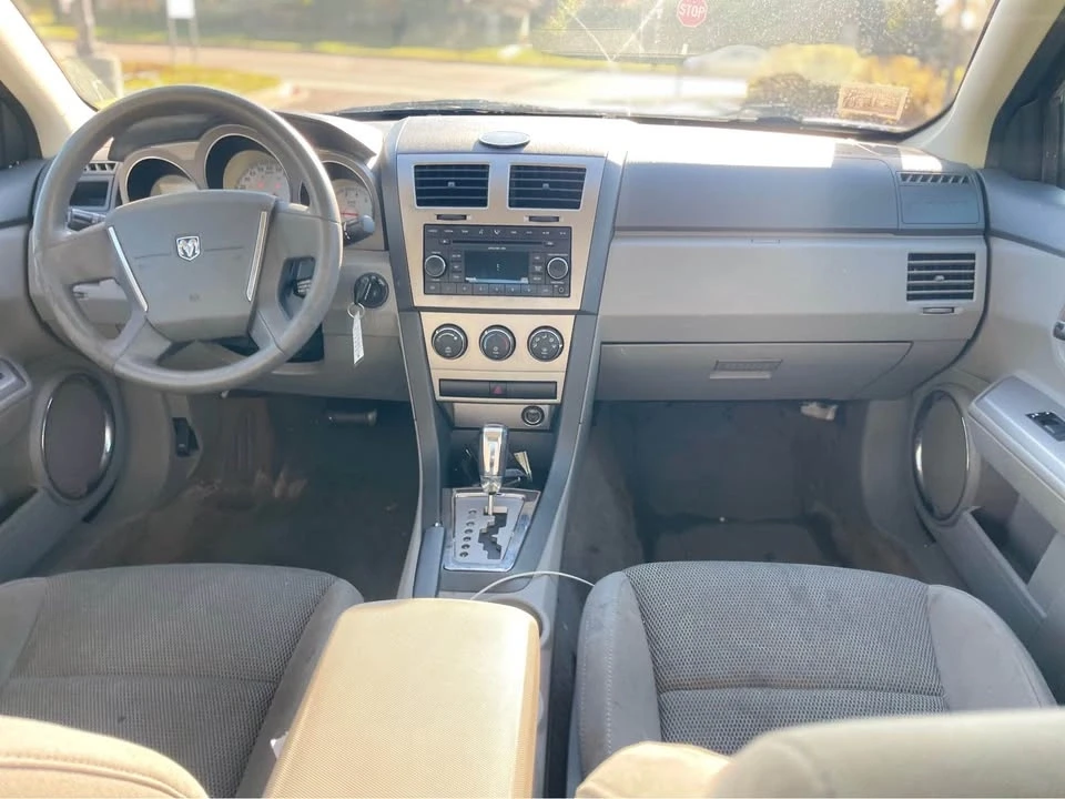 2010 Dodge Avenger Sedan - Image 8 of 11
