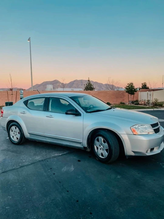 2010 Dodge Avenger Sedan - Image 5 of 5