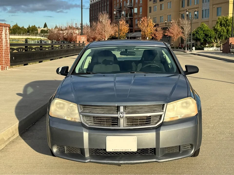 2010 Dodge Avenger Sedan - Image 2 of 13