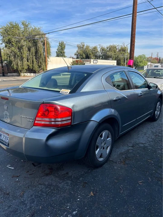 2010 Dodge Avenger Sedan - Image 2 of 8