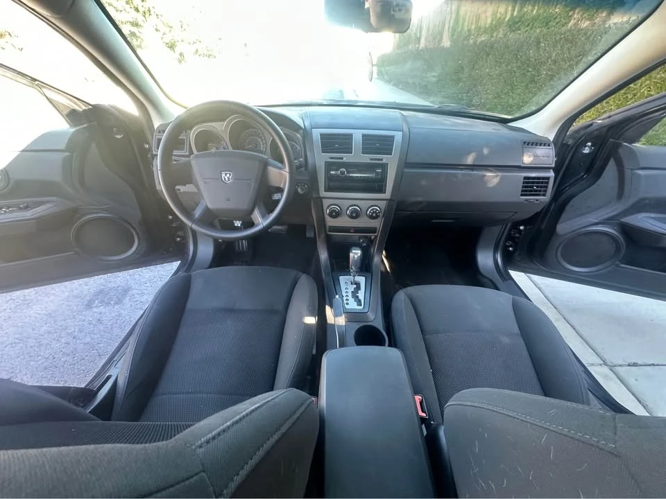 2010 Dodge Avenger Sedan - Image 10 of 14