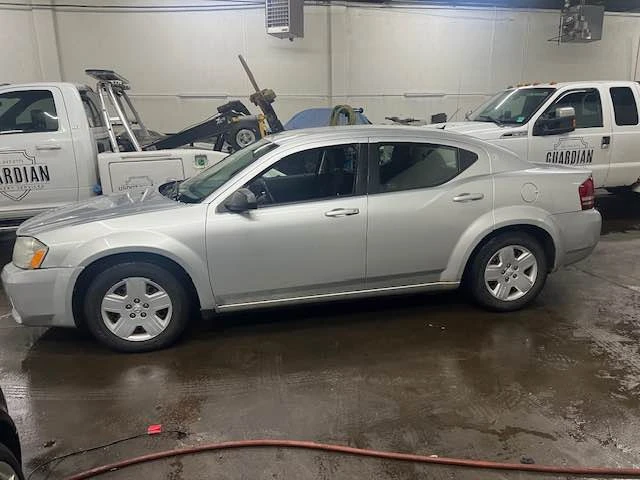 2010 Dodge Avenger Sedan - Image 4 of 7