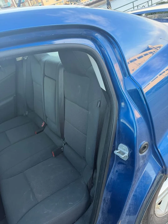 2010 Dodge Avenger Sedan - Image 4 of 4