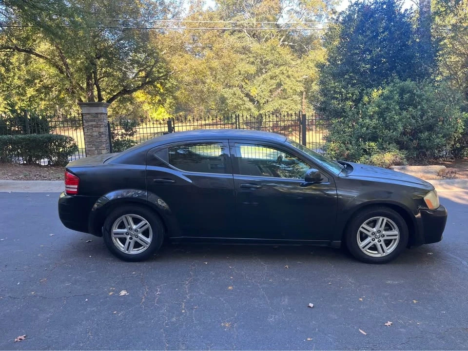 2010 Dodge Avenger Sedan - Image 4 of 6