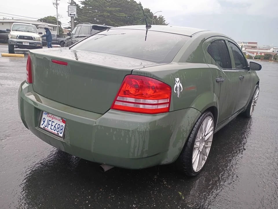 2010 Dodge Avenger Sedan - Image 5 of 11