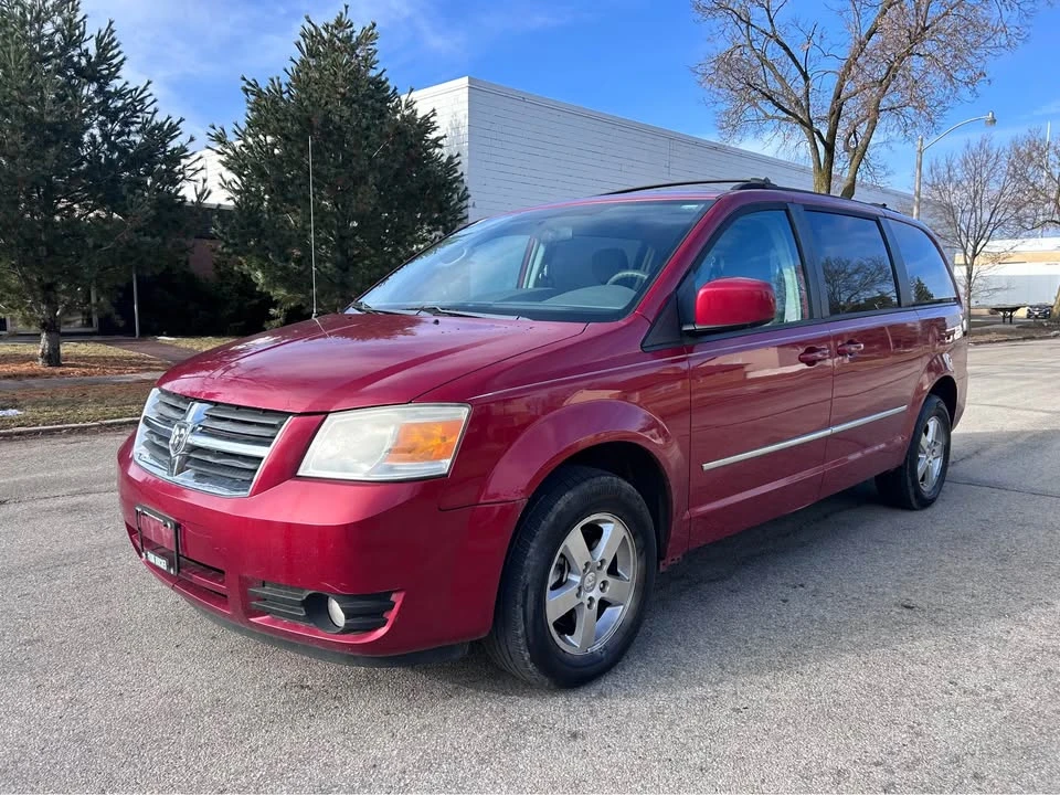 2010 Dodge Caravan - Image 2 of 16