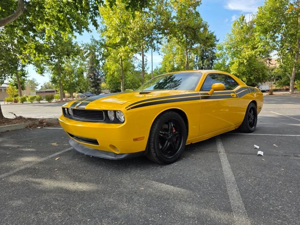 2010 Dodge Challenger SRT8 & 392 3rd Gen - Image 17 of 17