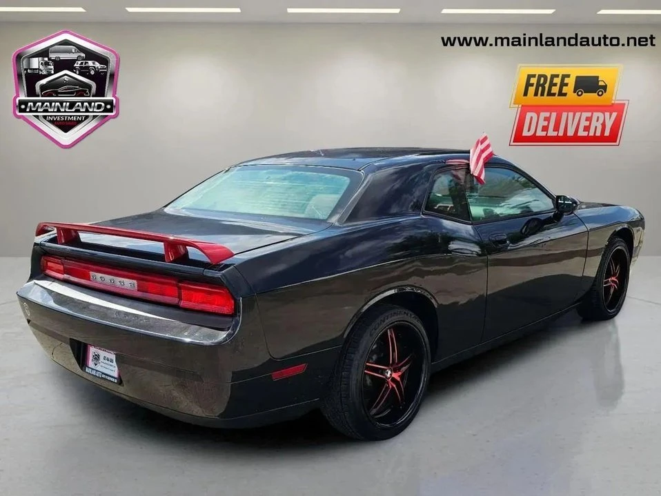 2010 Dodge Challenger 3rd Gen - Image 3 of 15
