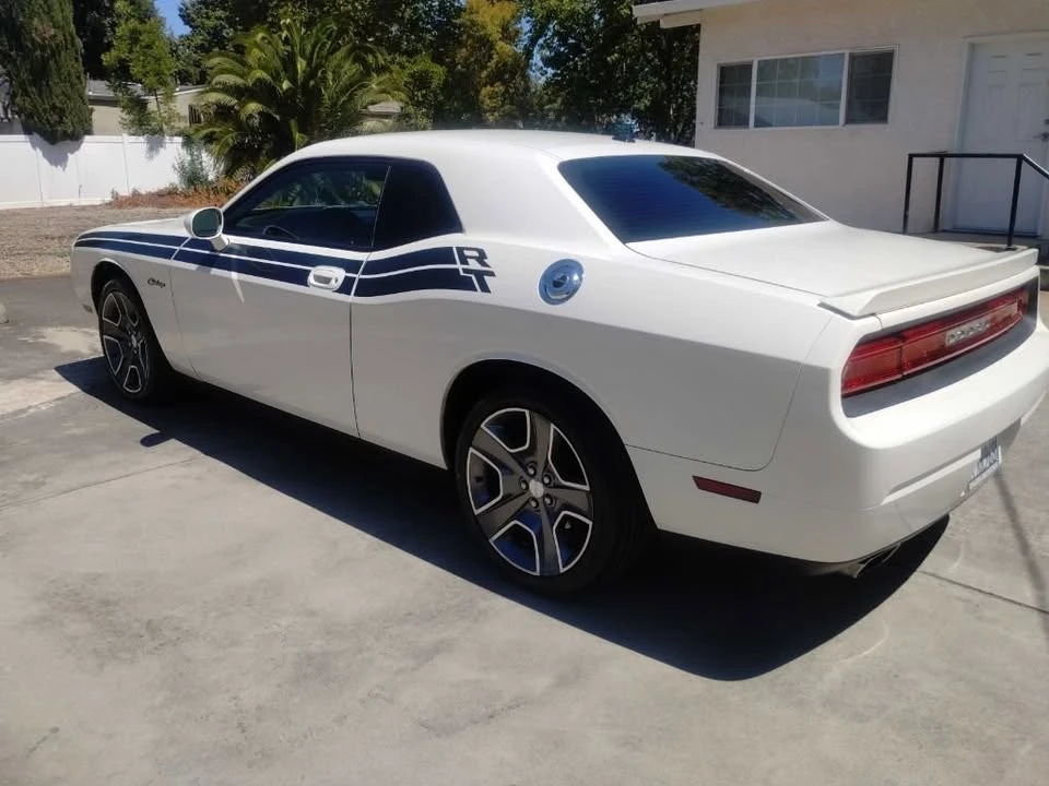 2010 Dodge Challenger 3rd Gen - Image 8 of 16