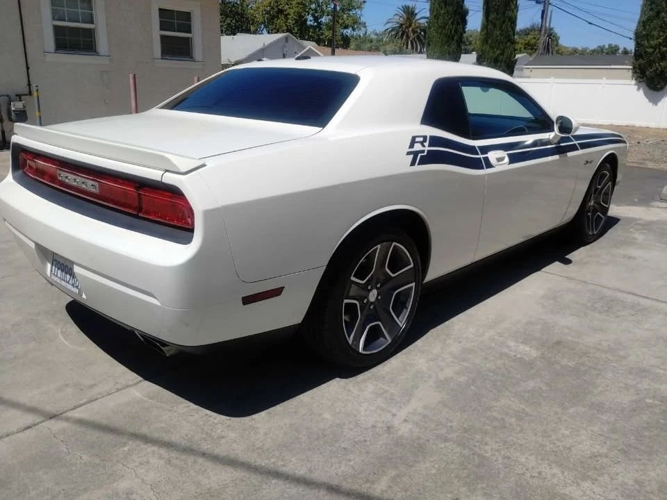 2010 Dodge Challenger 3rd Gen - Image 7 of 16