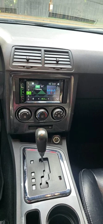 2010 Dodge Challenger 3rd Gen - Image 7 of 9