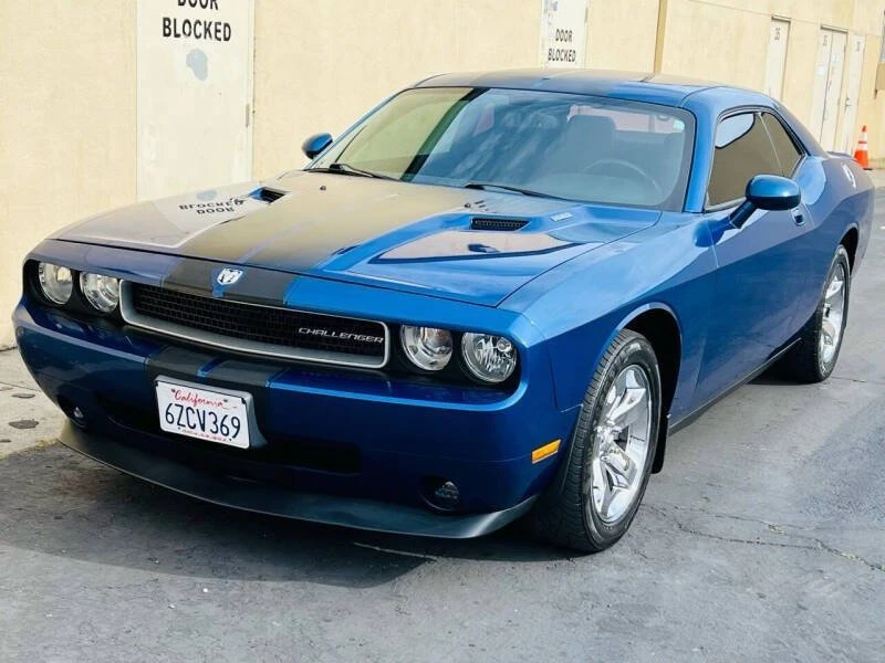 2010 Dodge Challenger 3rd Gen - Image 3 of 19