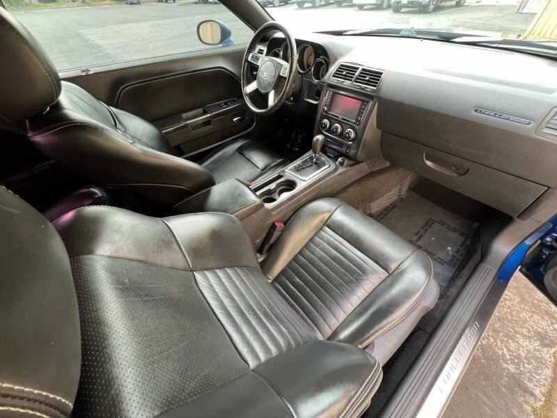 2010 Dodge Challenger 3rd Gen - Image 14 of 19