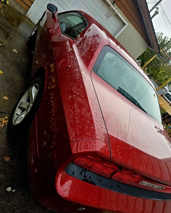 2010 Dodge Challenger 3rd Gen - Image 5 of 12