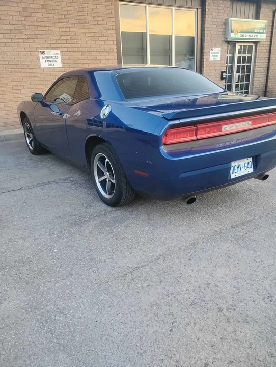 2010 Dodge Challenger 3rd Gen - Image 3 of 6