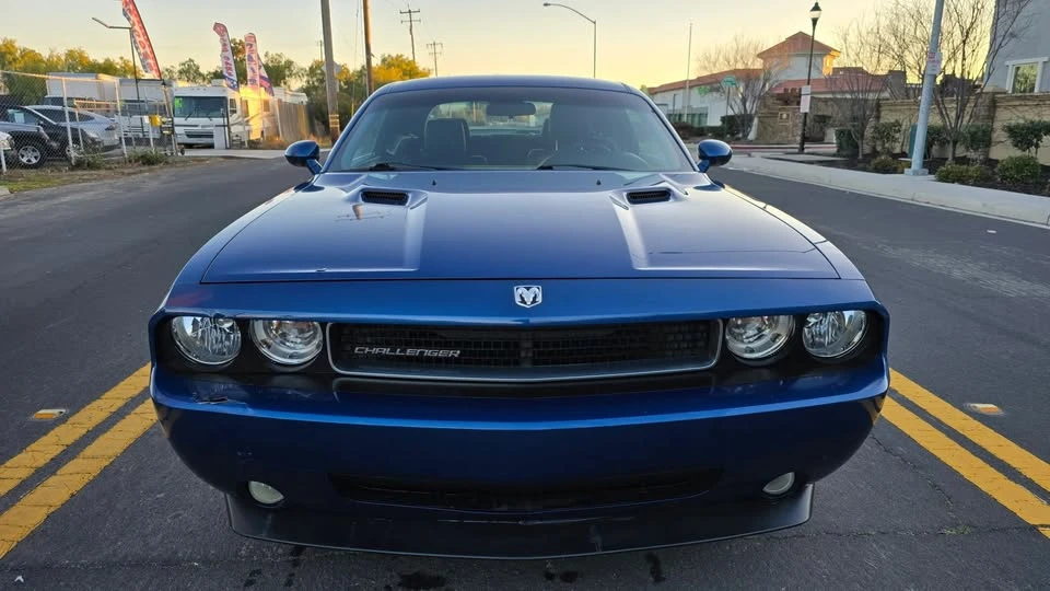 2010 Dodge Challenger 3rd Gen - Image 2 of 20