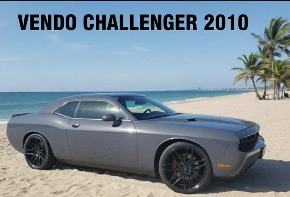 2010 Dodge Challenger 3rd Gen - Image 6 of 18