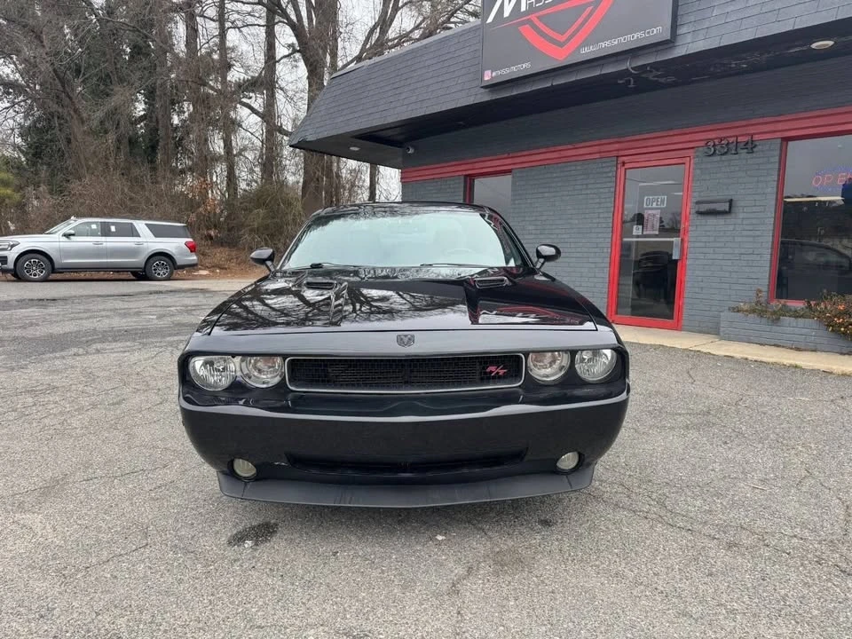 2010 Dodge Challenger 3rd Gen - Image 3 of 16