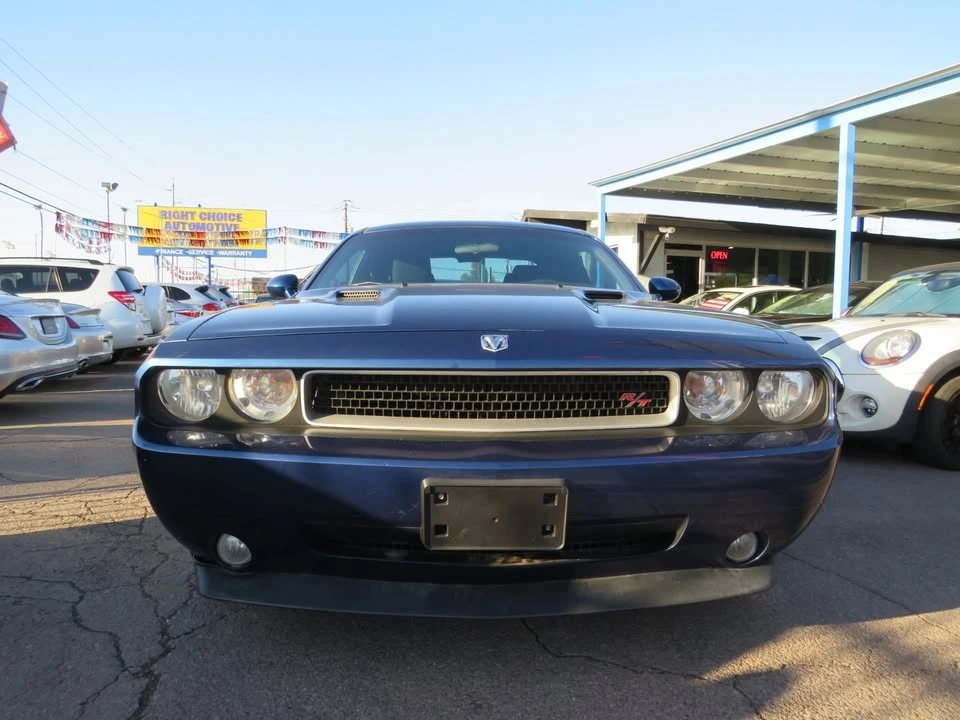 2010 Dodge Challenger 3rd Gen - Image 10 of 17