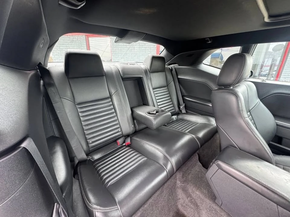 2010 Dodge Challenger 3rd Gen - Image 11 of 16